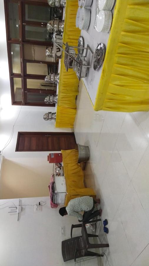 Mauji'S Villa Hotel & Guest House Prayagraj Exterior foto