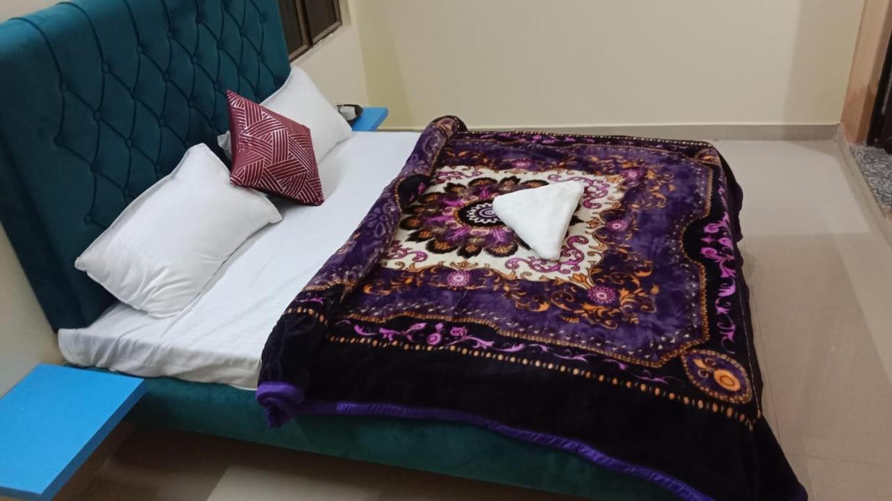 Mauji'S Villa Hotel & Guest House Prayagraj Exterior foto